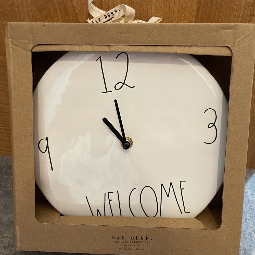 Rae Dunn - WELCOME - clock
